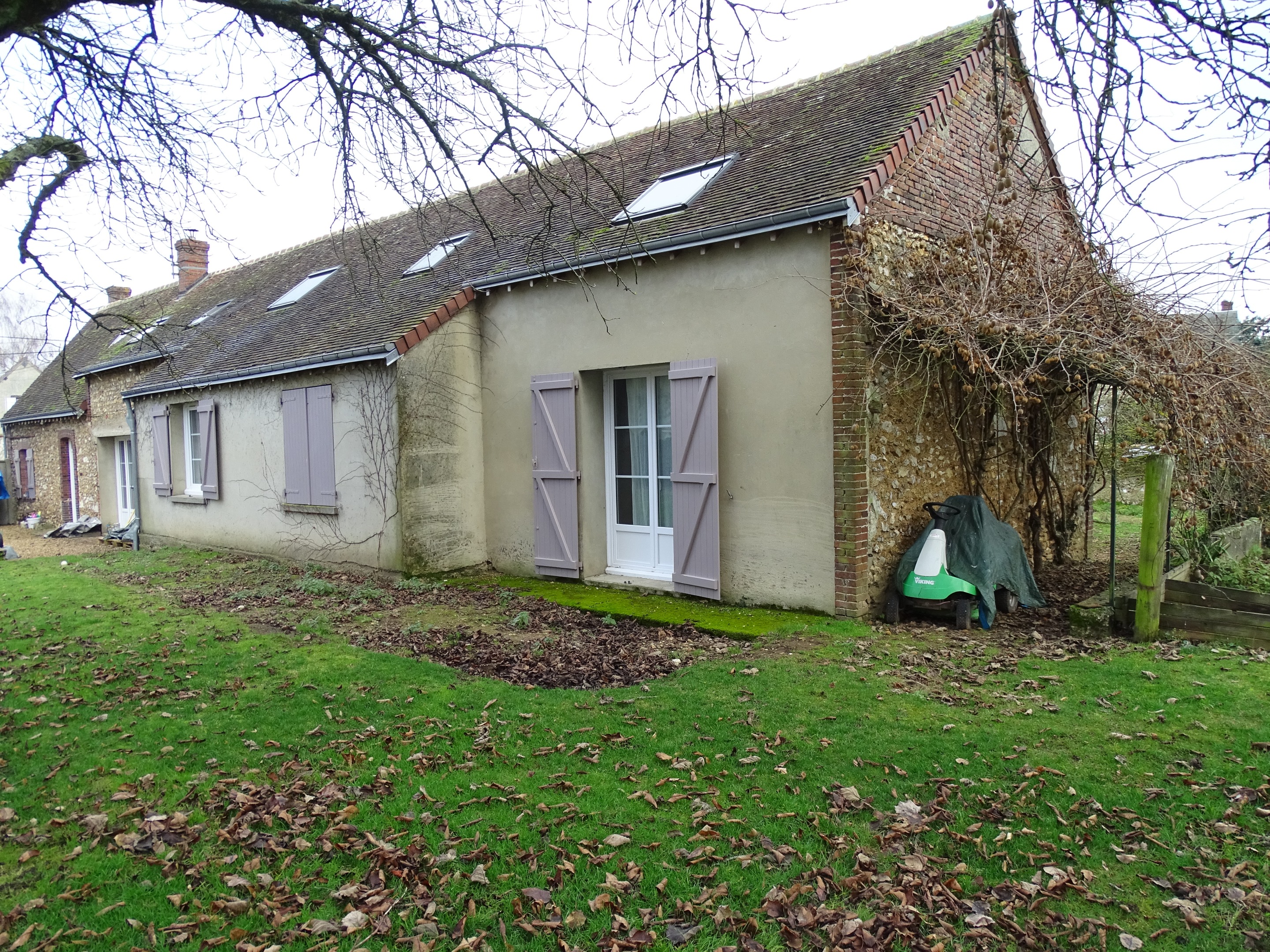 vente AMILLY A La Petite Commission